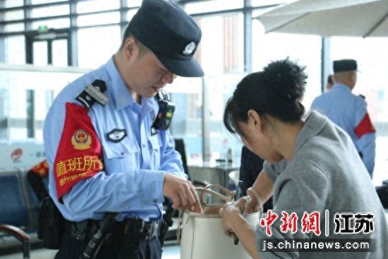 物品遺失類(lèi)警情高發(fā)_徐州鐵路公安處雙節出行安全提示_出行提示