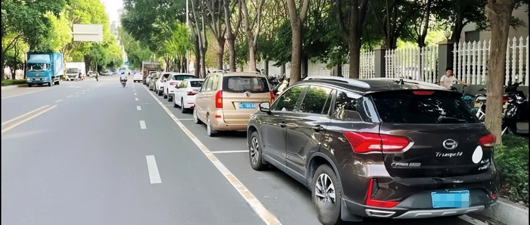 深圳限行政策調整_限行_深圳路邊臨時(shí)停車(chē)放寬