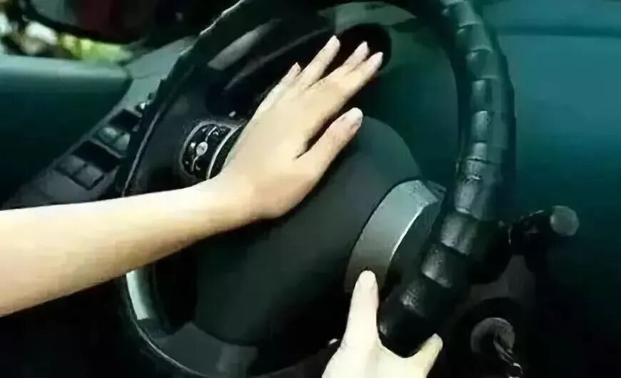 霧天行車(chē)安全常識_出行提示_低能見(jiàn)度行車(chē)指南