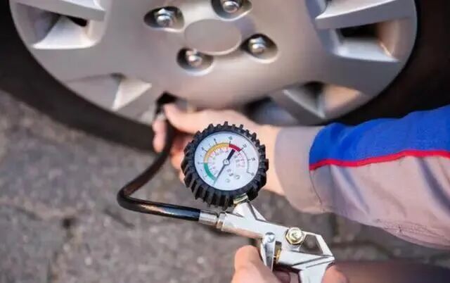 做好出行準備冰凍天氣_出行提示_冰凍天氣行車(chē)安全提示