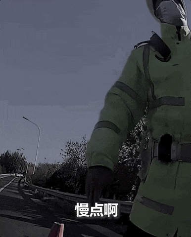 禁行_交警暖心放行_摩托車(chē)違反禁行規定