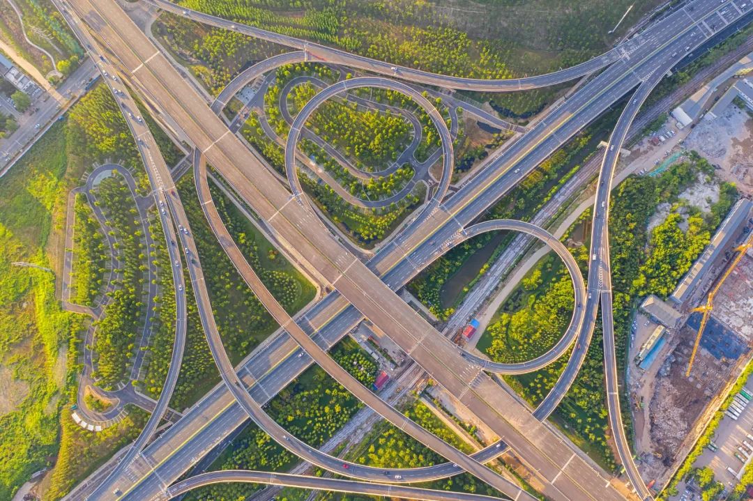 武漢交通新規 載貨汽車(chē)禁行路段 武漢交通管理局通告_禁行
