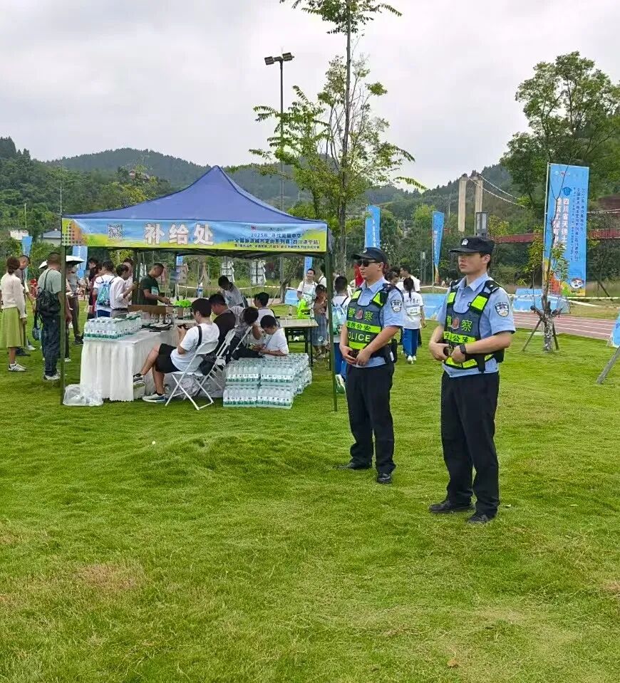 國慶節高速免費通行時(shí)間_出行提示_國慶中秋雙節出行安全提示