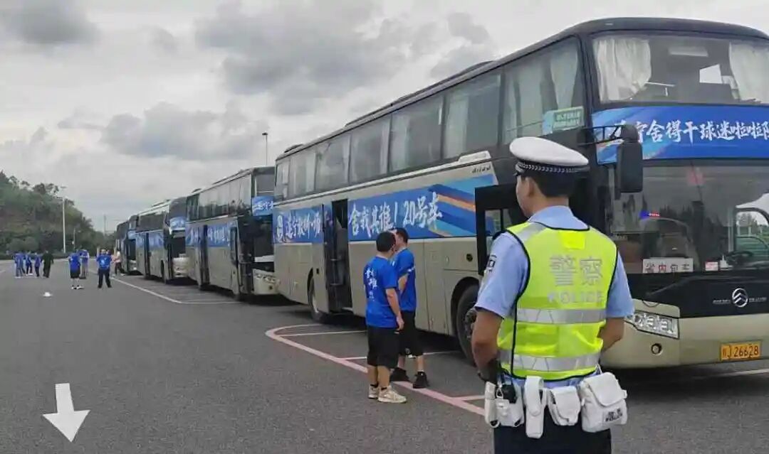 國慶中秋雙節出行安全提示_國慶節高速免費通行時(shí)間_出行提示